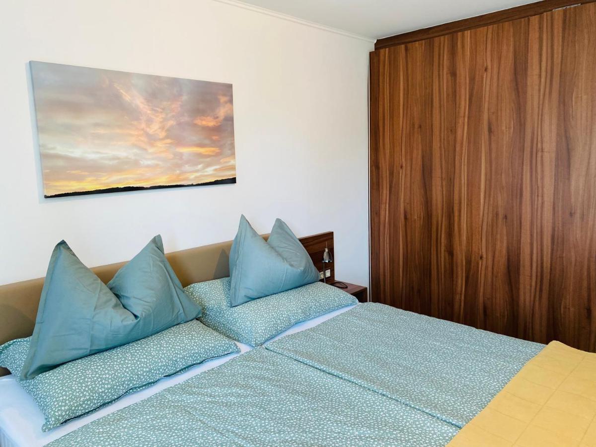 Lotusbluete Appartement In Heviz Mit Tiefgarage Und Panoramaterrasse ภายนอก รูปภาพ
